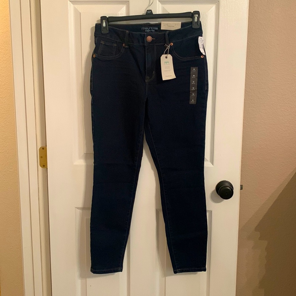 Maurice’s high rise jeggings, medium short size